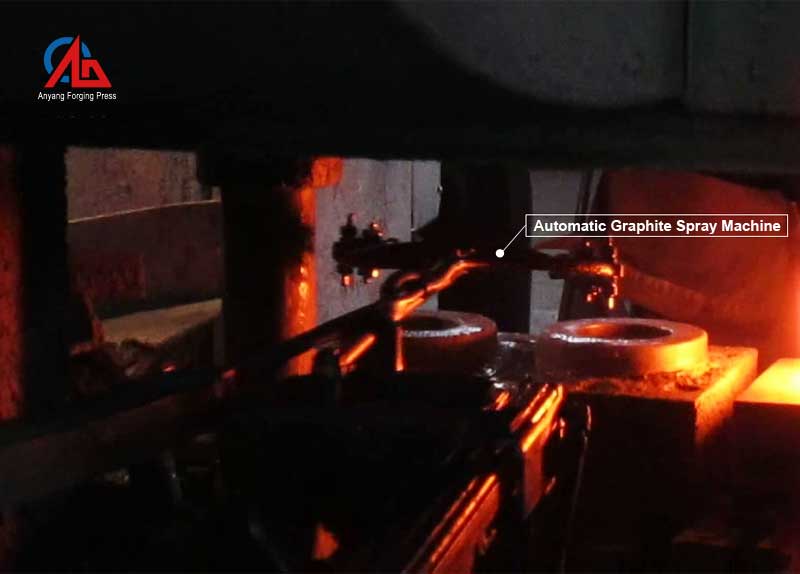 automatic forging die graphite spray machine