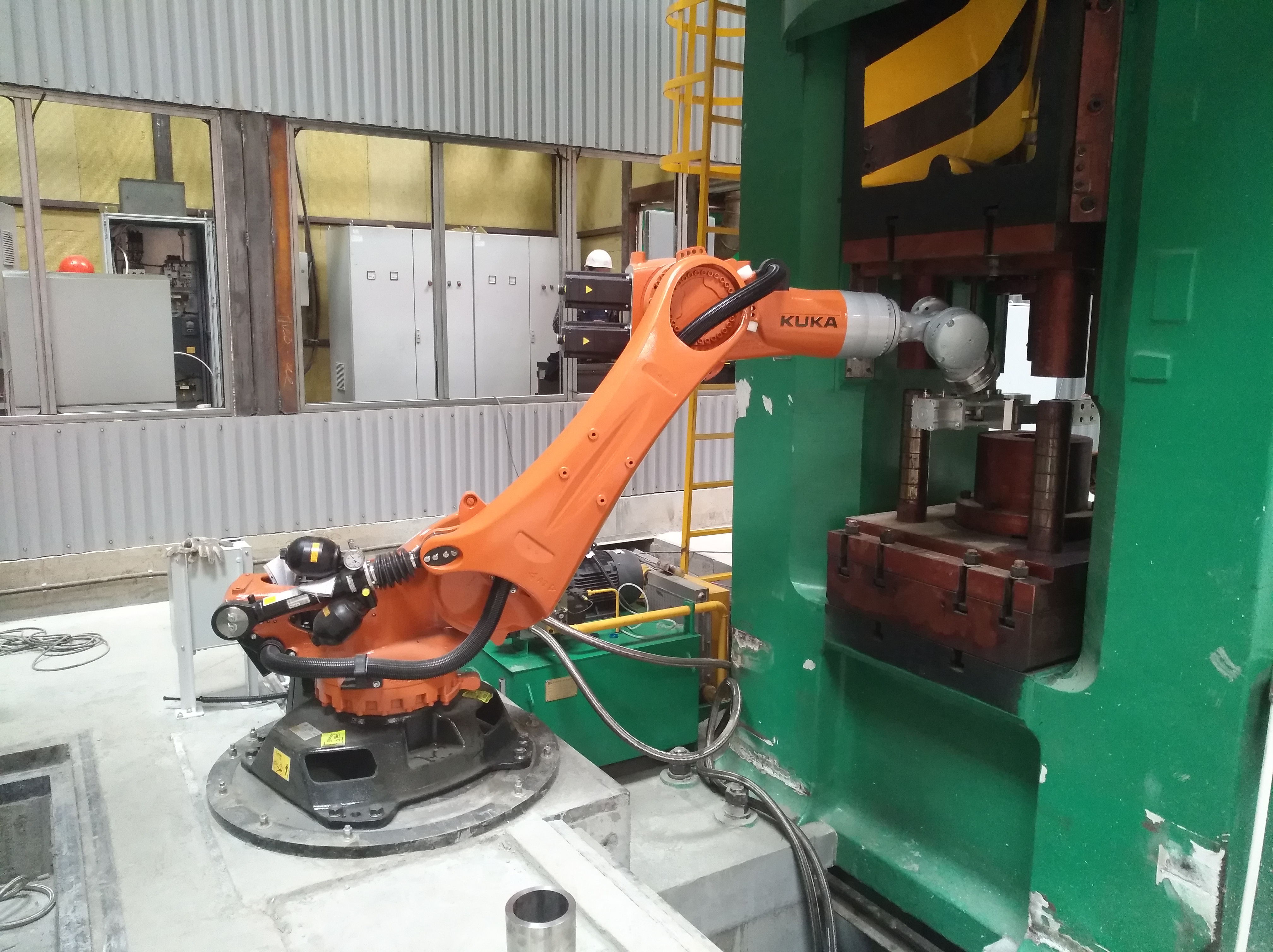 electric screw press forge claw pole